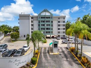 Cond Los Arcos En Suchville APT 410, Guaynabo, PR 00966