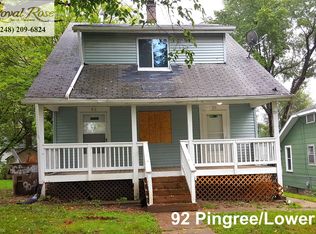 92 Pingree Ave, Pontiac, MI 48342