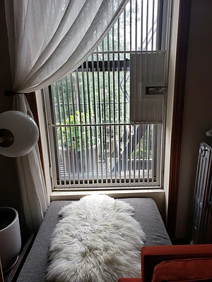 Rented by A P Realty Group NY LTD | media 9