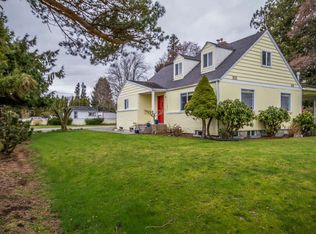 18091 W McCorquedale Rd, Mount Vernon, WA