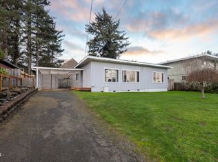 637 SE Jetty Ave, Lincoln City, OR 97367