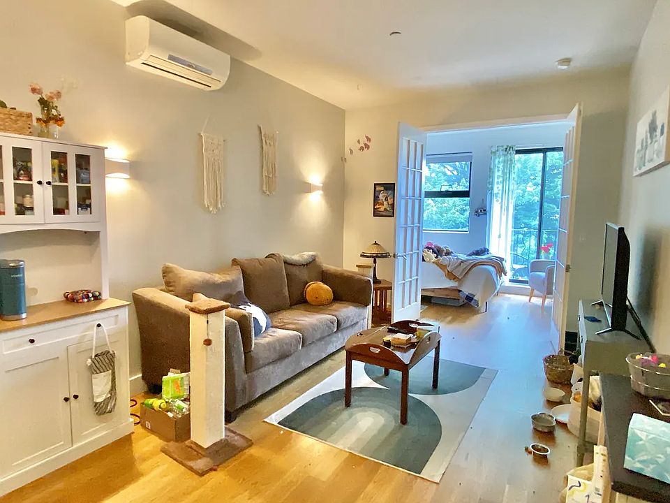 1st image of 865 Grand St #3D