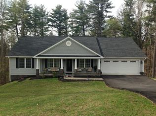 1195 River Rock Rd, Vinton, VA 24179