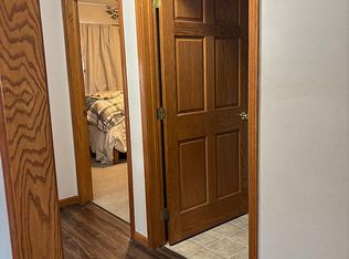 710 Pawnee St, Osceola, NE 68651
