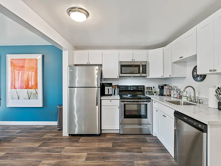 Bellevue Way SE — Photo 15
