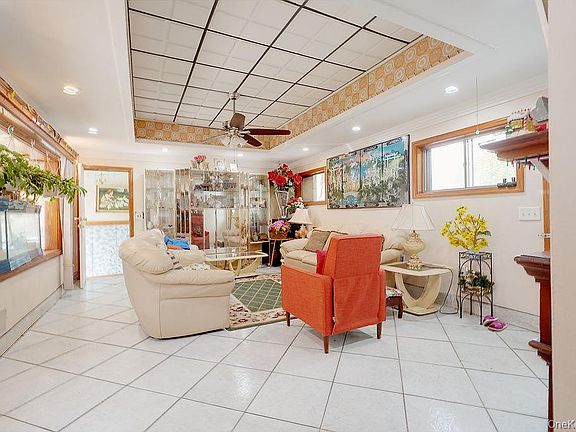 5th image of 437 Moffitt Boulevard
