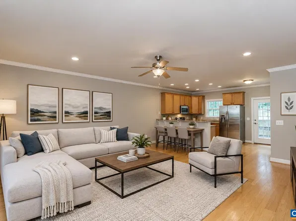 154 Brookwood Dr, Charlottesville, VA 22902