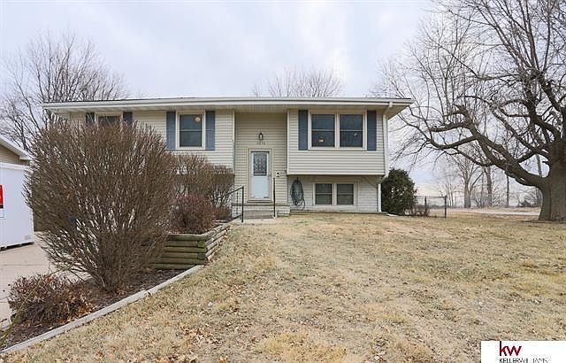 1st image of 2619 Geri Dr