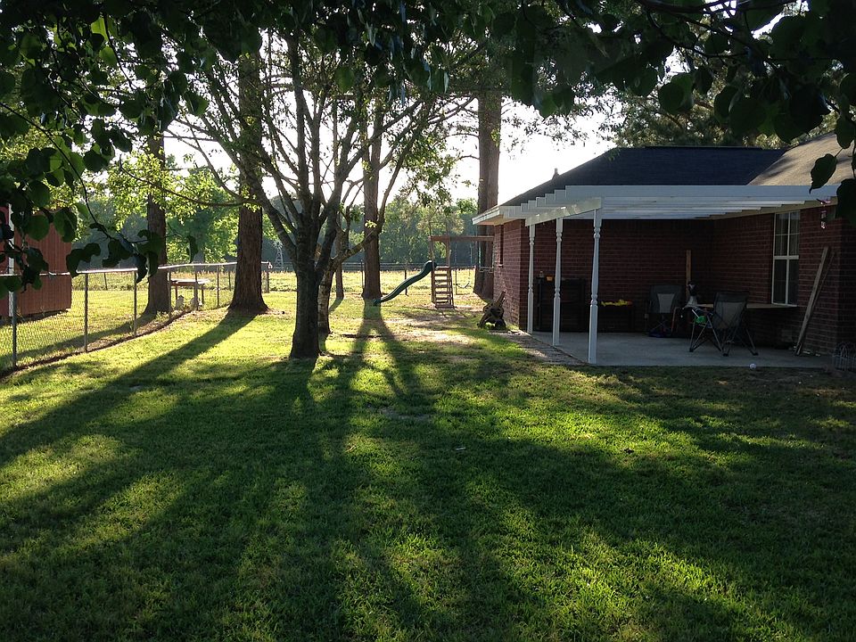 1st image of 516 Sycamore Dr