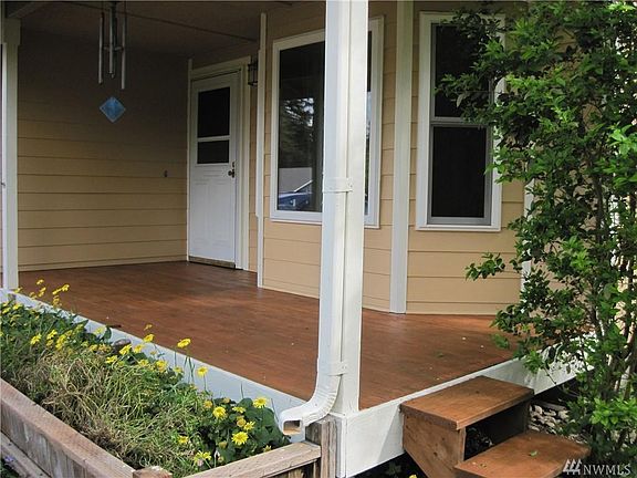 3rd image of 16315 84th Ct SE