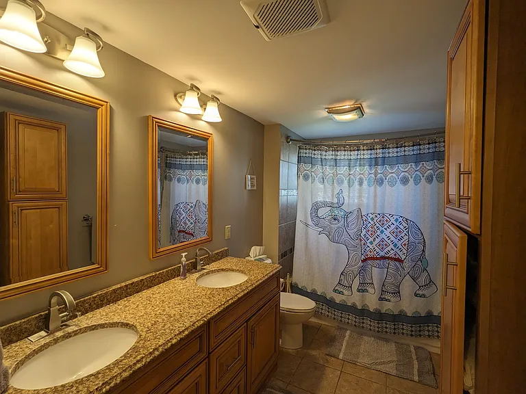 1617 McKinley Ave — Photo 16
