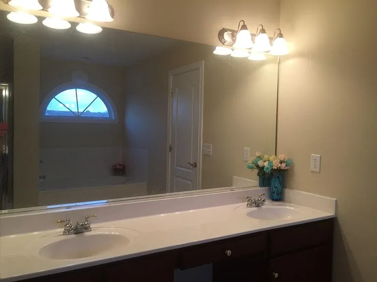 605 Mannington Pl — Photo 19