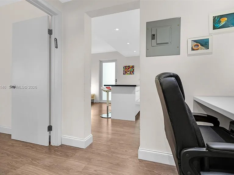 1117 Meridian Ave #5 — Photo 25