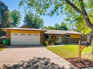 680 S Oakland St, Aurora, CO 80012
