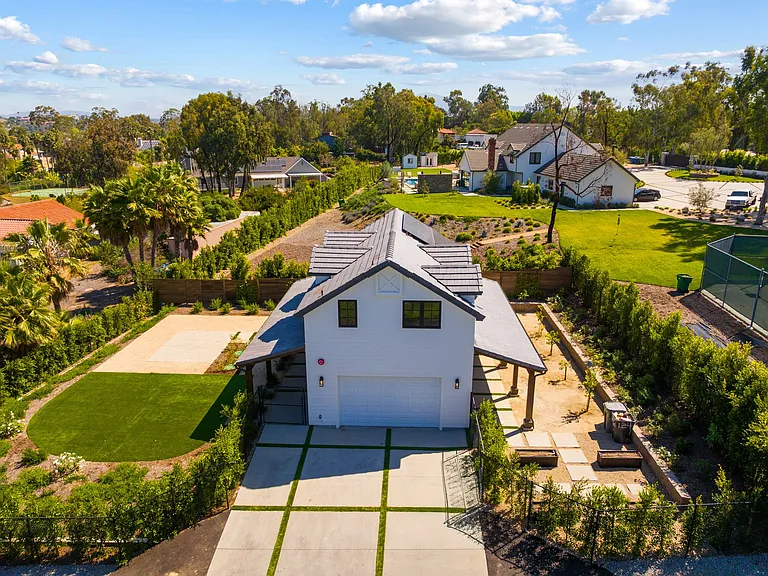 6190 Rancho Diegueno Rd — Photo 35