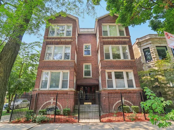 4702 N Campbell Ave APT 2, Chicago, IL 60625