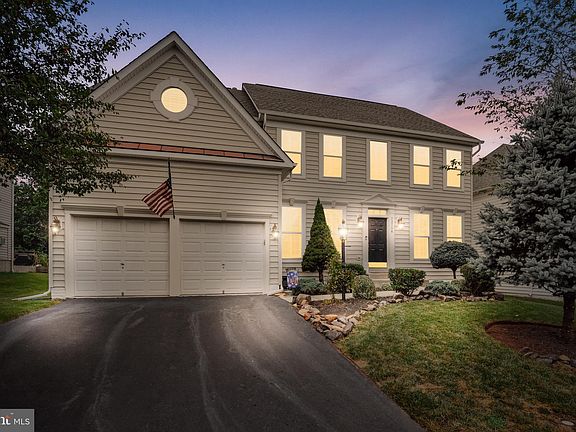 3rd image of 13714 Chardonnay Pl