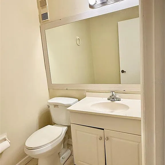 4562 Pheasant Run Dr #9B — Photo 10