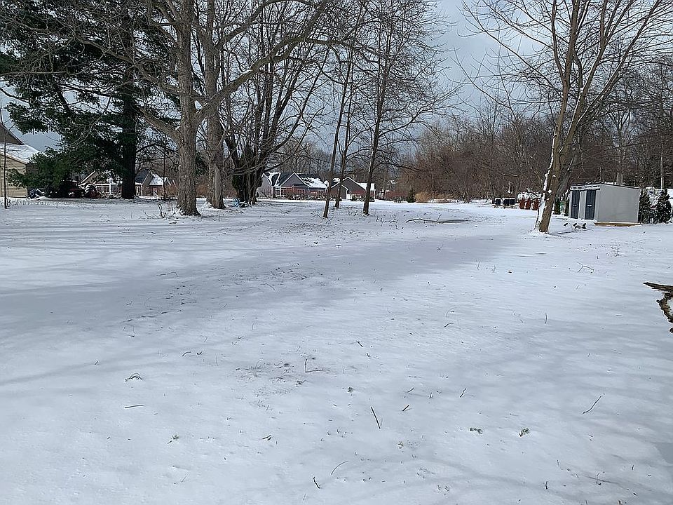 2nd image of 926 Klem Rd