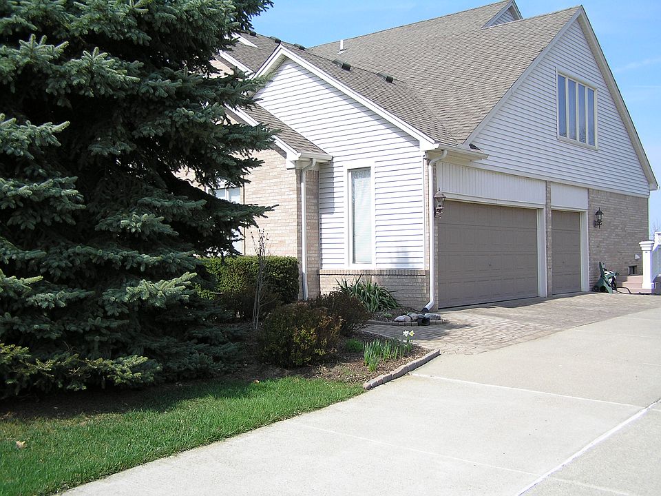 2nd image of 1158 Cobridge Dr