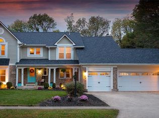 3625 Ridgeway Rd, Bellbrook, OH 45305