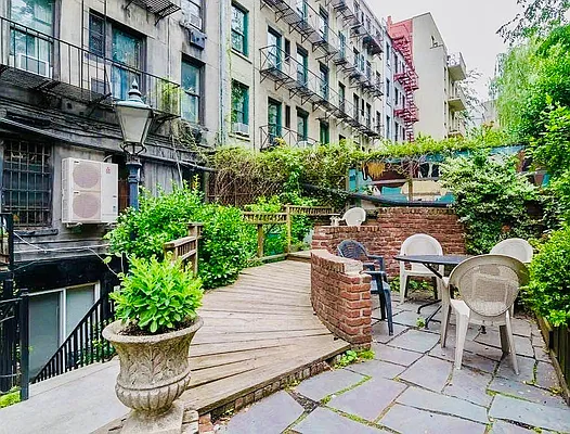 Rented by Metropolitan Property Group | media 9