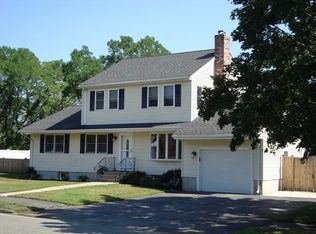 30 Diane Rd, Peabody, MA 01960