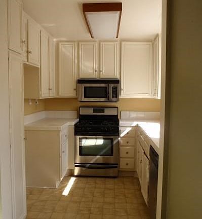2nd image of 2800 Plaza Del Amo Unit 89
