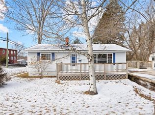 3 Downing St, Fredericton, NB E3A 4M7