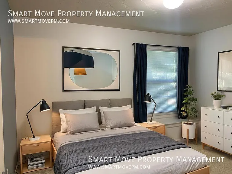 2321 E Mugo St — Photo 25