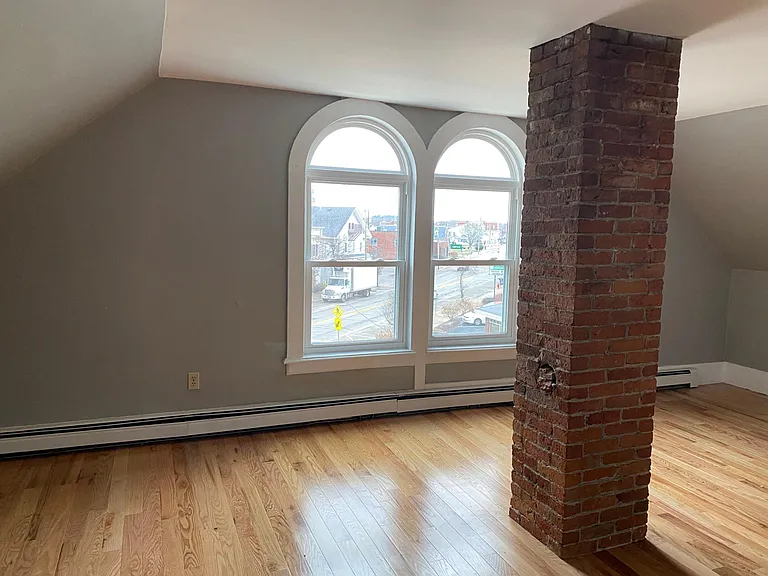 1 Chestnut St #7 — Photo 9