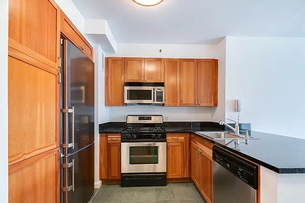 Rented by Compass | media 7