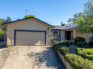 3949 Oro St, Redding, CA 96001