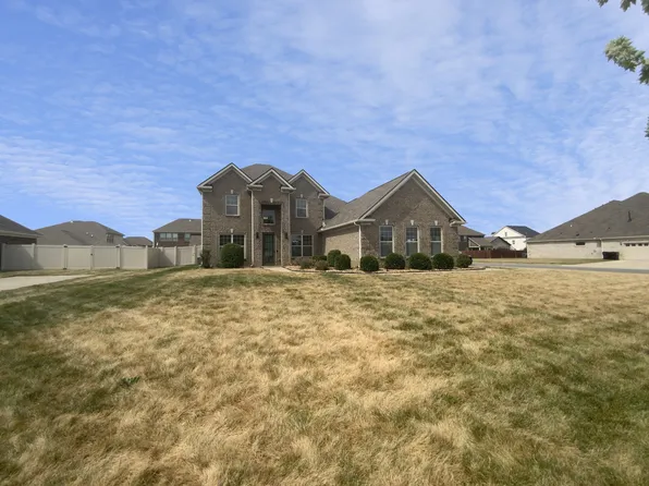 843 Covenant Blvd, Murfreesboro, TN 37128