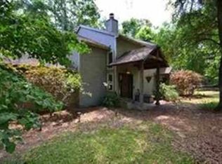9084 Ravena Rd, Tallahassee, FL 32309