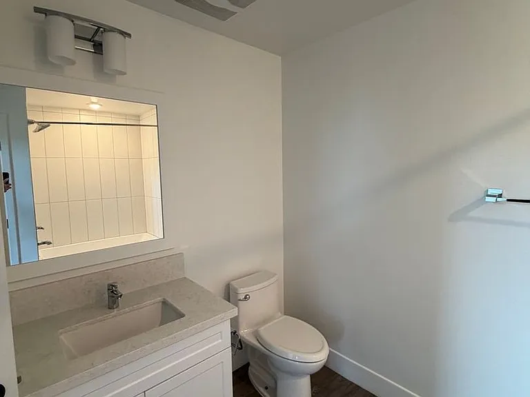 Cierra Apartments — Photo 11