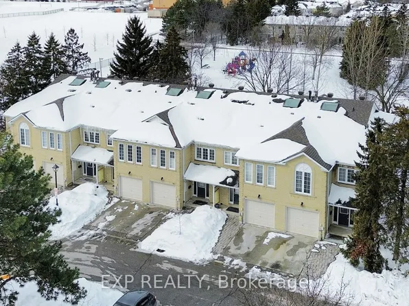 43 Hartnell Sq, Brampton, ON L6S 5W8