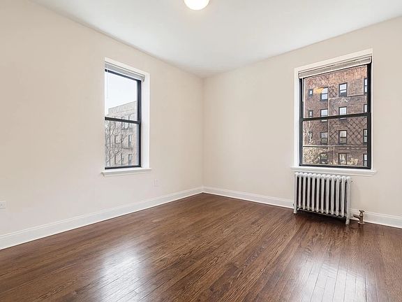 5th image of 105 Pinehurst Ave APT 39