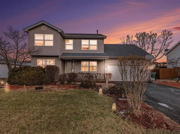 914 Cottonwood Dr, Elwood, IL 60421