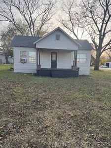 402 E 12th St #Th, Tishomingo, OK, 73460