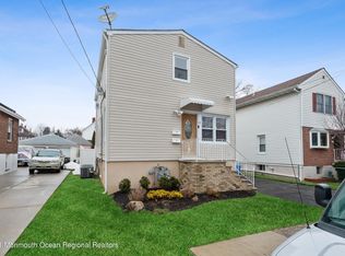 72 Spring St, Woodbridge, NJ 07095