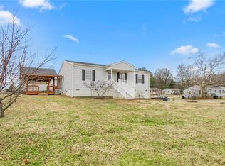 445 Key St, Burlington, NC 27217