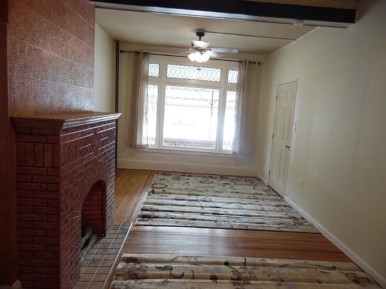 231 Cedar St #1 — Photo 4