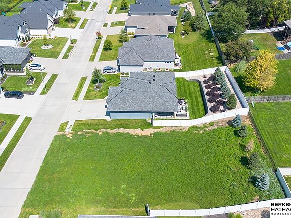 2nd image of 8107 N 166th St