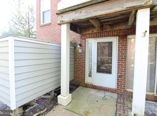 3150 Anchorway Ct, Falls Church, VA 22042