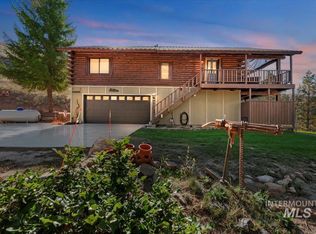 359 Rimview Dr, Boise, ID 83716