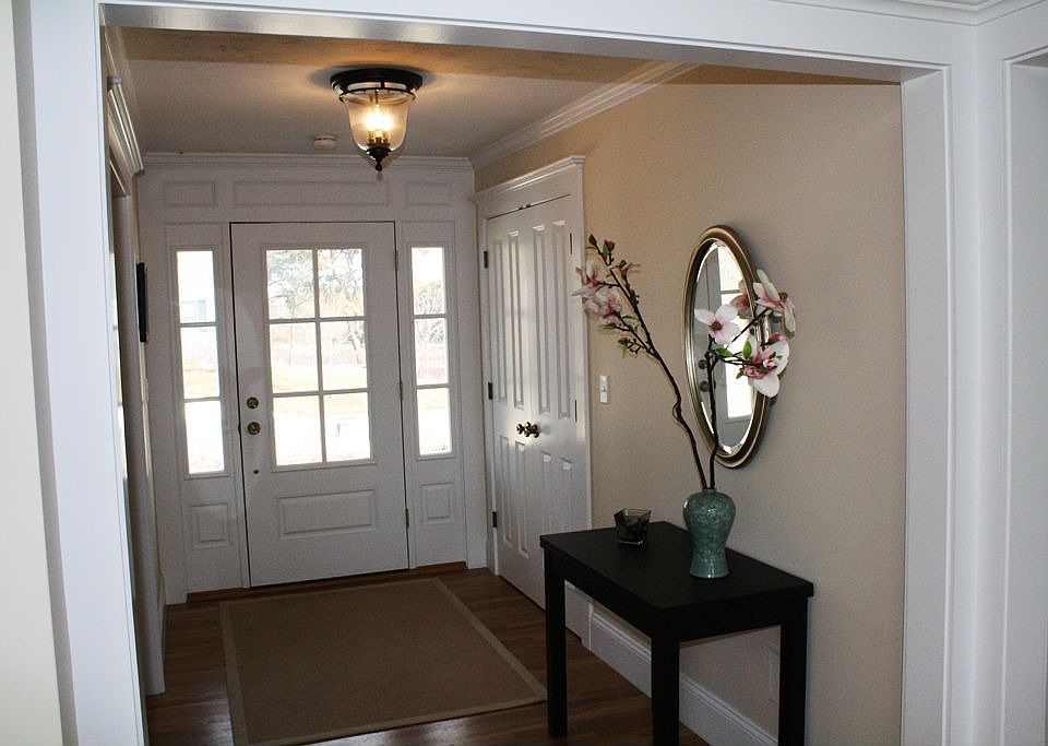 gracious foyer