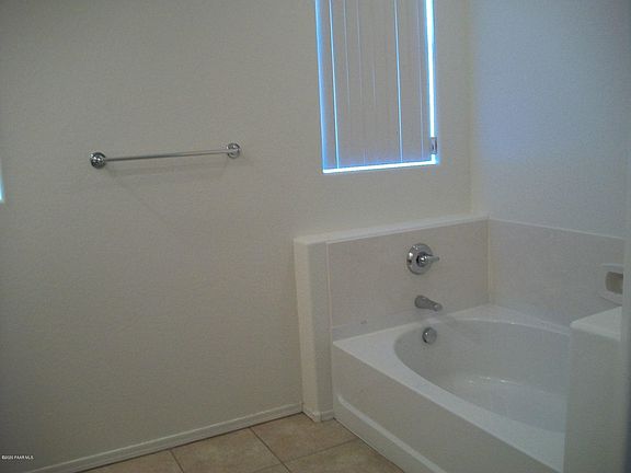 5th image of 7913 E Thistle Dr