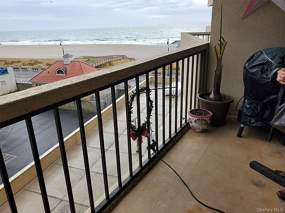 3rd image of 360 SHORE ROAD #5A