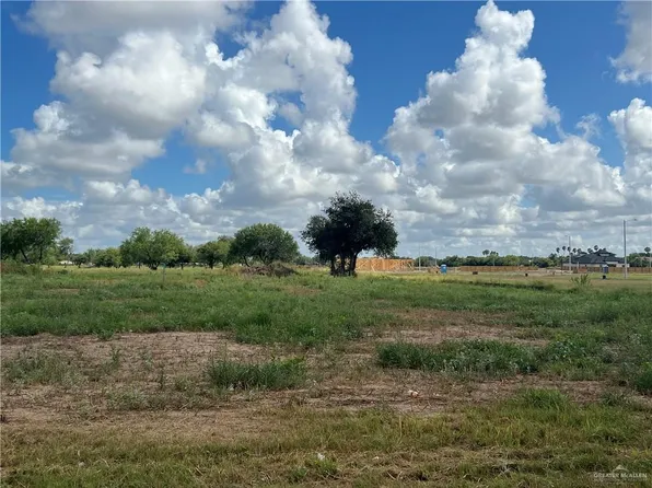 S 34th St, Weslaco, TX 78596